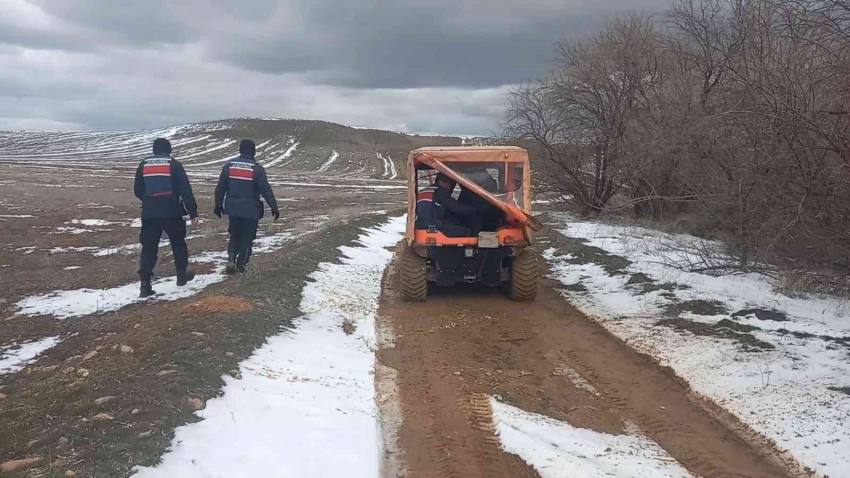 Ekipler seferber oldu: Kayıp şahıs her yerde aranıyor