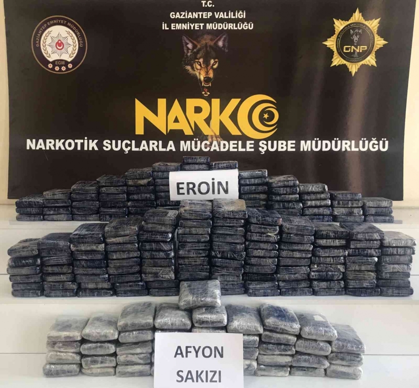 Araç yakıt deposunda 107 kilogram uyuşturucu çıktı