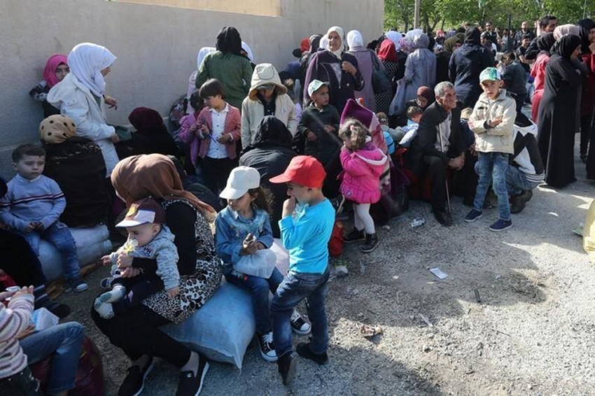 Lübnan’daki Suriyeli sığınmacılar ülkelerine dönmeye başladı