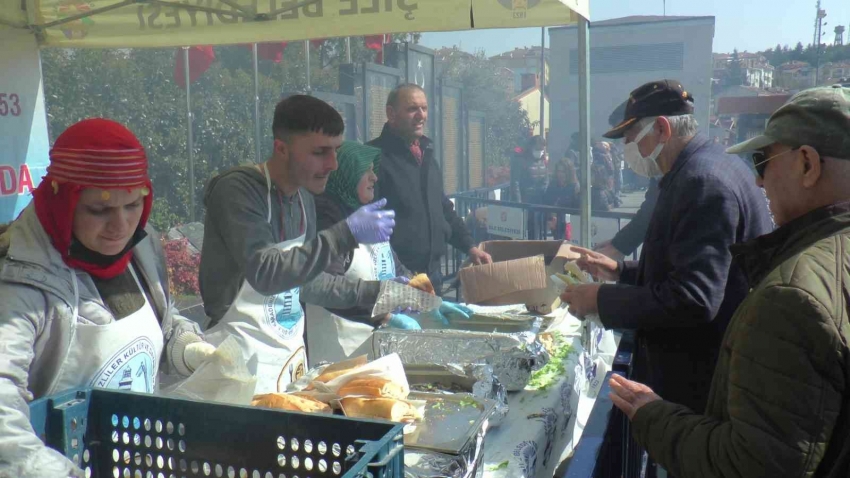 Hamsi ve Kültür Festivali’nde renkli görüntüler yaşandı