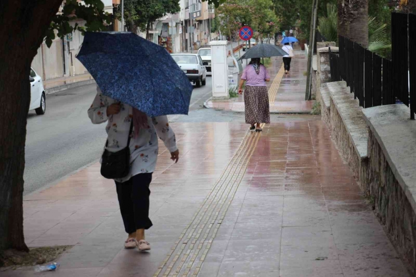 Beklenen yağış başladı