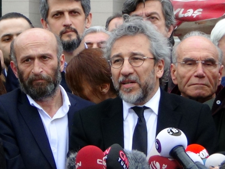 Can Dündar’a silahlı saldırı Ağır Ceza’ya gönderildi