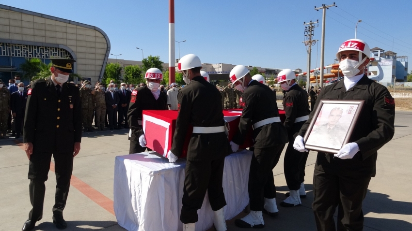 Mardin’de şehit olan asker için tören düzenlendi