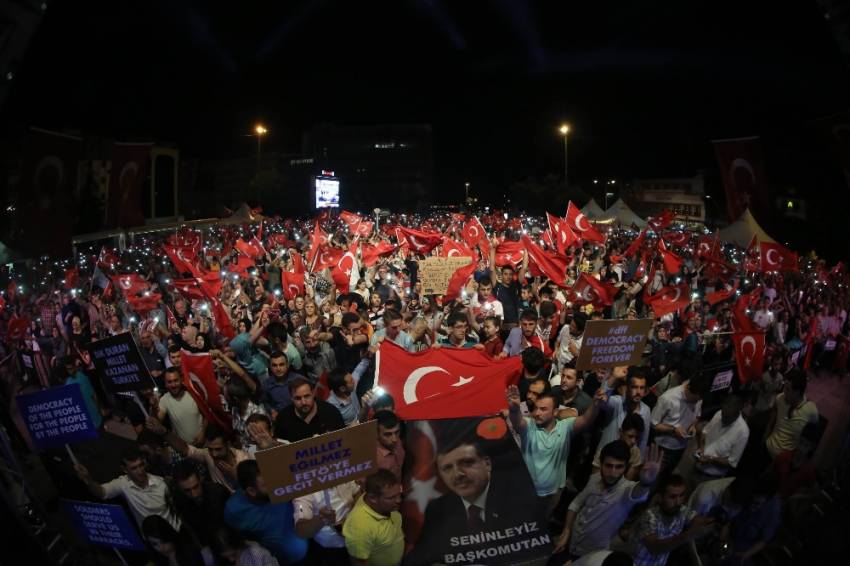 15 Temmuz mücadelesi dünyaya anlatılacak