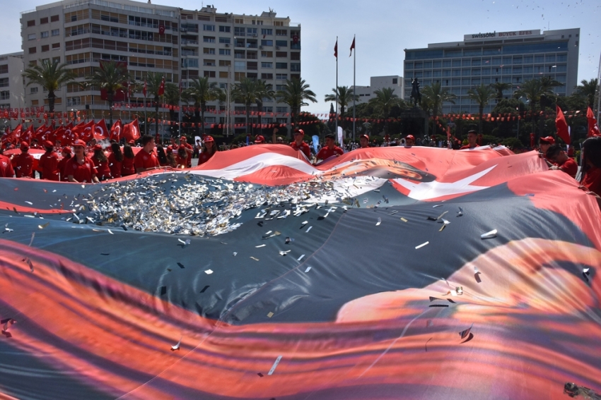 İzmir’de 19 Mayıs’ta 100. yıl coşkusu