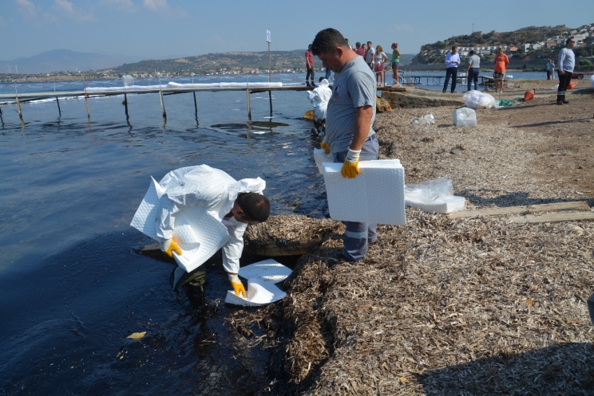 Foça’daki kirliliğe ilişkin açıklama