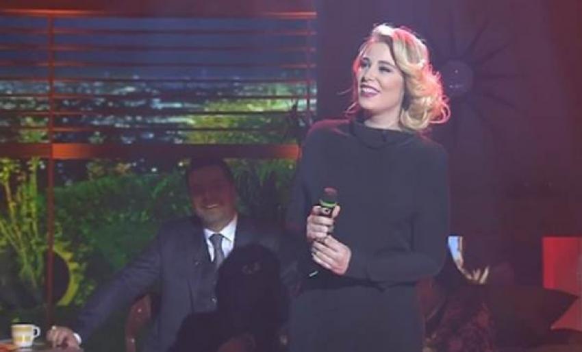 Ferdi Tayfur'un kızı Beyaz Show'a damga vurdu!