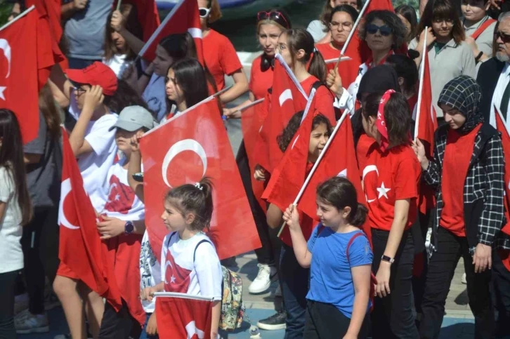 Fethiye’de 19 Mayıs törenine yoğun katılım oldu
