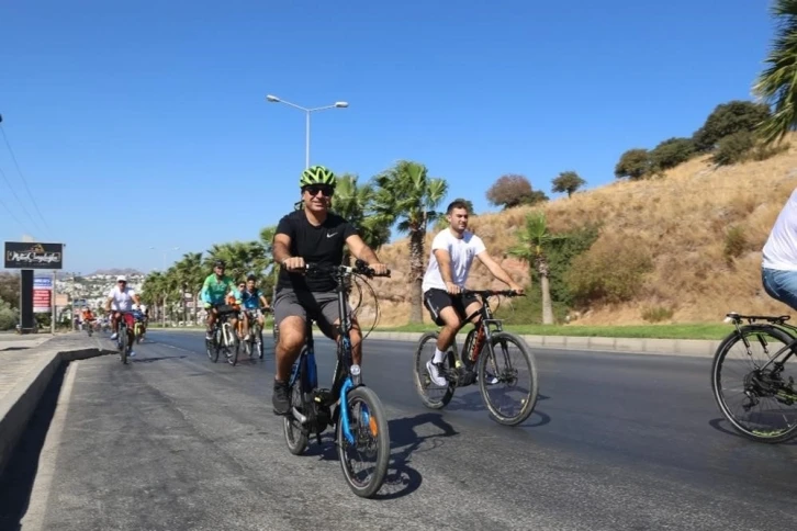 Fethiye’de trafik ve ekonomik sorun yaşamak istemeyen turistler bu sistemi kullanıyor
