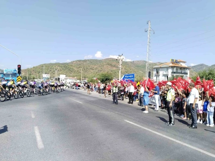 Fethiye ile Marmaris arasındaki yollar bisiklet turu için hazırlanıyor
