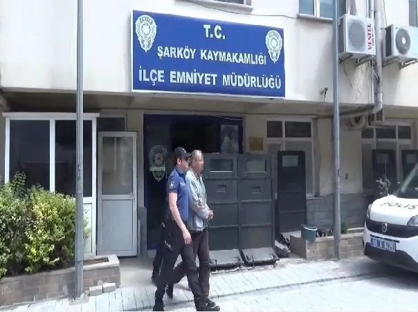 FETÖ’den aranan Albay, kaçış planı yaparken yakalandı