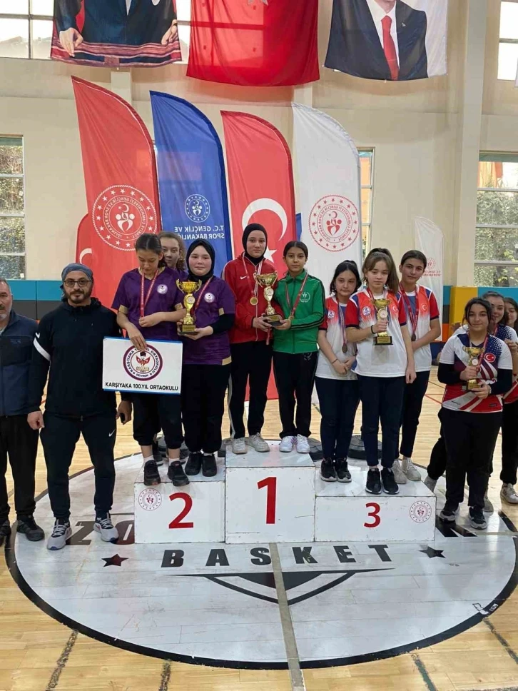 Floor Curling Turnuvası’nda il birincisi oldular
