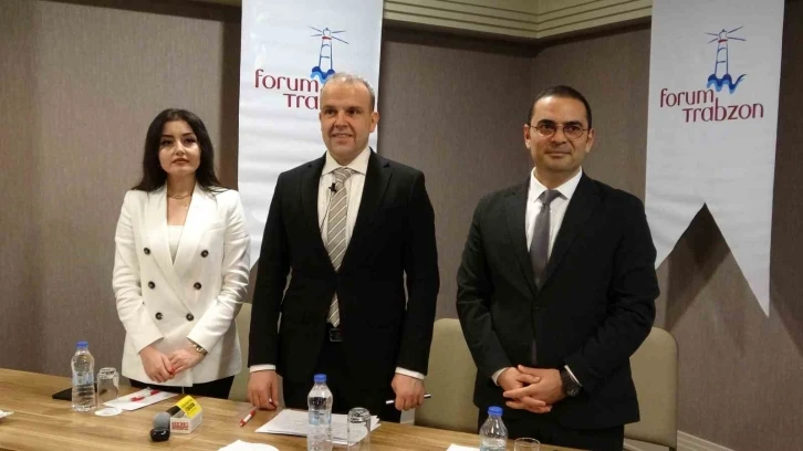 Forum Trabzon yöneticileri basın toplantısı düzenledi
