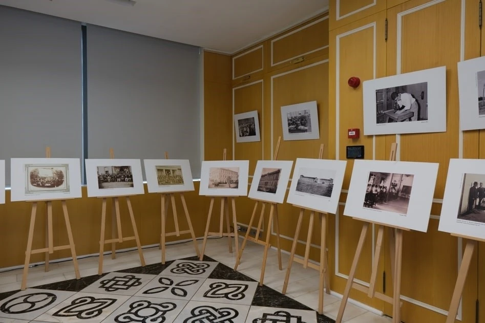 ‘Fotoğraflarla Cumhuriyetin Meslek Okulları’ sergisi ziyarete açıldı
