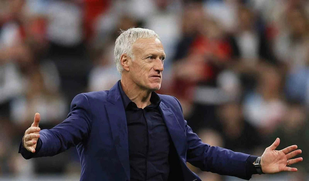 Fransa Milli Takımı Teknik Direktörü Didier Deschamps’tan ayrılık kararı