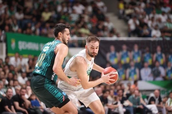 Frutti Extra Bursaspor - Pınar Karşıyaka: 76 - 92