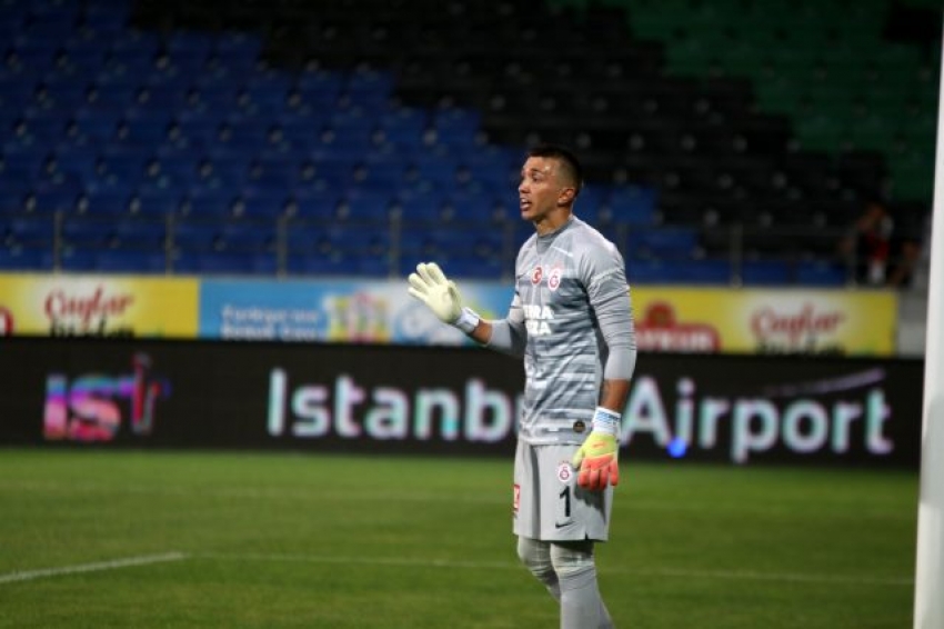 Muslera'nın sözleşmesi donduruluyor!