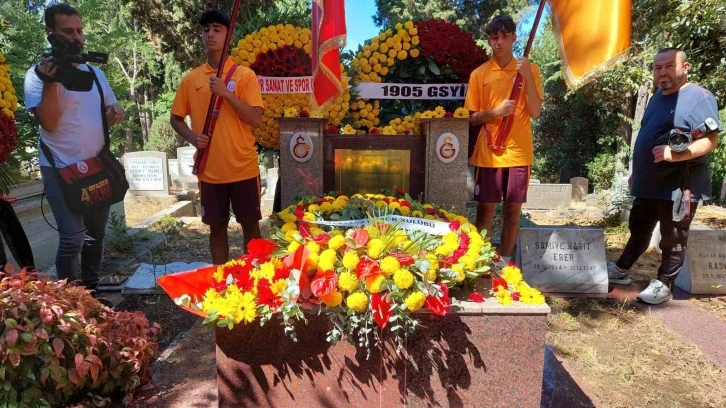 Galatasaray’ın kurucu başkanı Ali Sami Yen kabri başında anıldı
