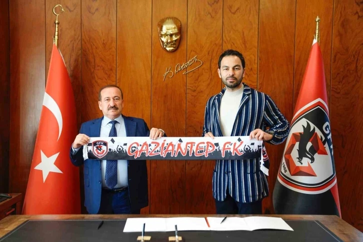 Gaziantep FK, Selçuk İnan ile 1.5 yıllık sözleşme imzaladı
