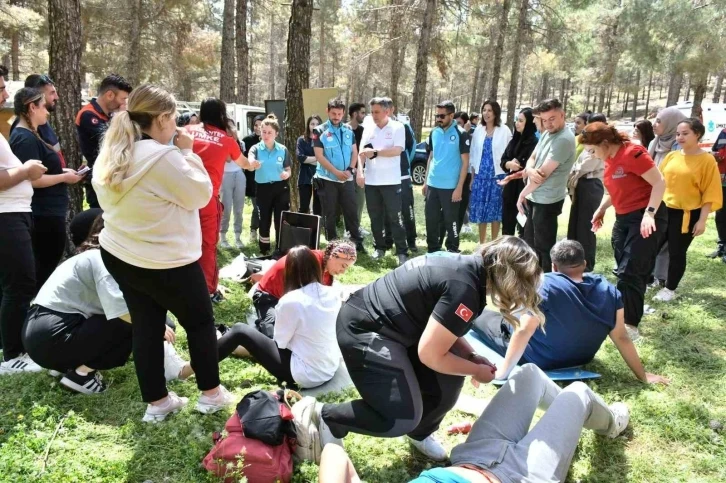 Gaziantep’te gerçeği aratmayan afet tatbikatı
