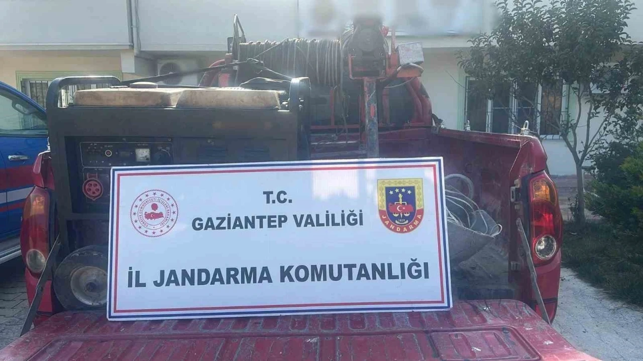 Gaziantep’te patlayıcı madde ile izinsiz maden arayan 4 şahıs yakalandı
