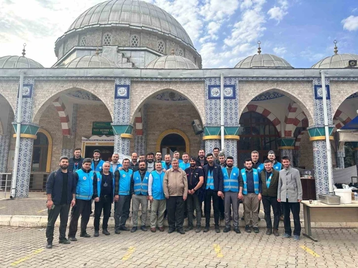 Gediz Müftülüğü ekipleri deprem bölgesindeki görevlerini Simav ekibine devretti
