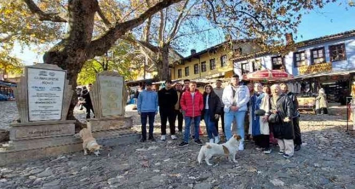 Gençlik, Bursa’da yollarda