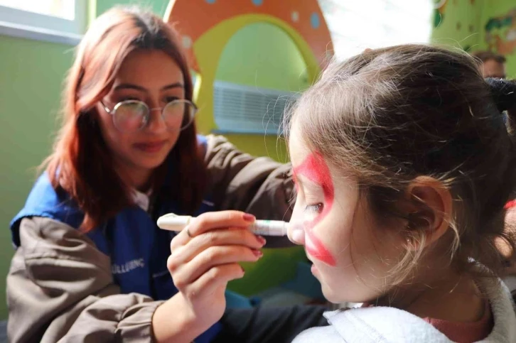 Gençlik merkezleri gençlerin buluşma noktası oluyor
