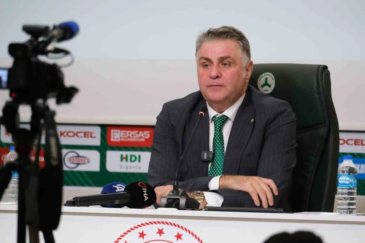 Giresunspor Başkanı Nahid Yamak, camiadan özür dileyip helallik istedi
