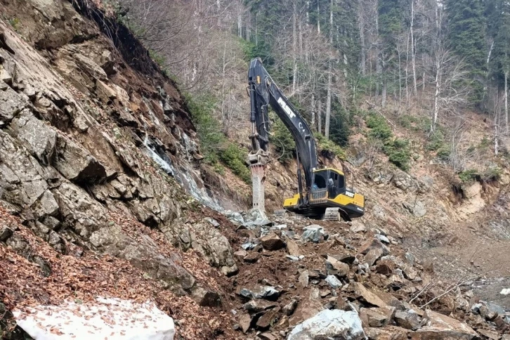 Gölyaka’da orman yolları onarılıyor
