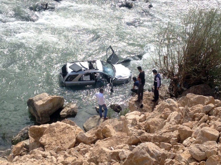 Yüksekova'da trafik kazası!