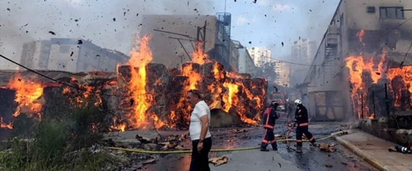 İstanbul'da korkutan yangın! 