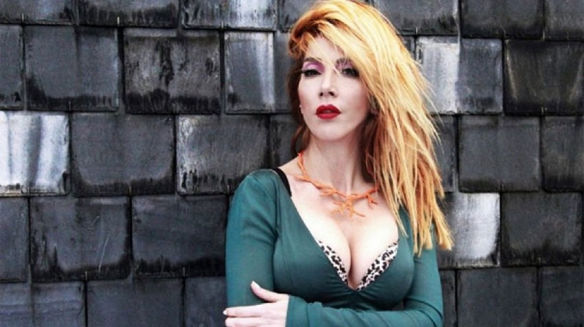 Hande Yener'e icra şoku!