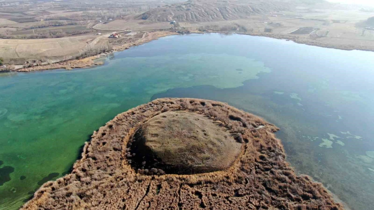 Hafik Gölü turizme kazandırılıyor
