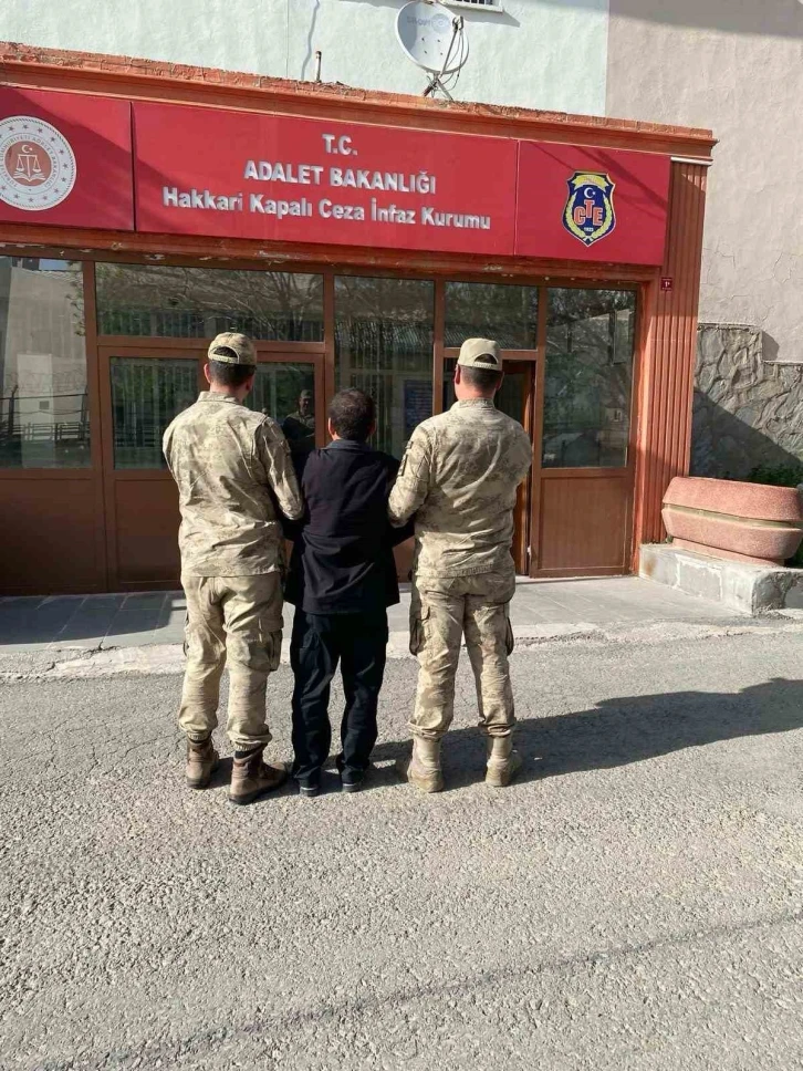 Hakkari’de 15 yıl hapis cezası bulunan şahıs yakalandı
