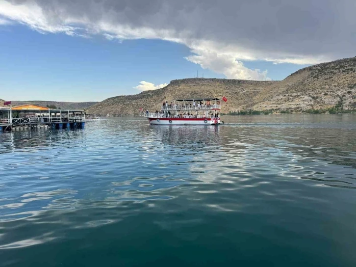 Halfeti bayram tatilinde sessizliğe büründü
