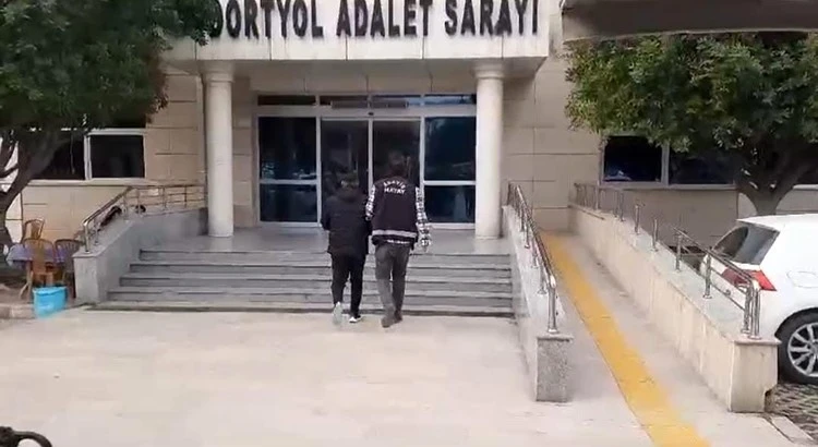 Hatay’da 6 yıl kesinleşmiş hapis cezası olan şahıs cezaevine gönderildi
