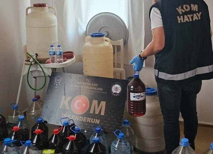 Hatay’da 760 litre kaçak alkol ele geçirildi