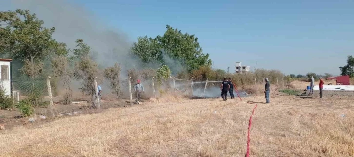 Hatay’da bahçe yangını söndürüldü
