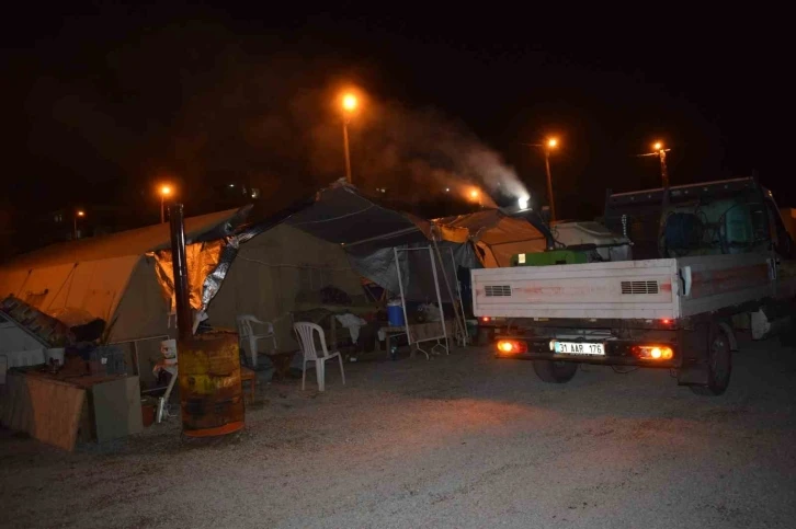 Hatay’da larva ve uçkunla mücadele çalışmaları sürüyor
