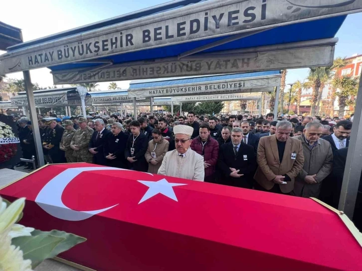 Hataylı şehit son yolculuğuna uğurlandı
