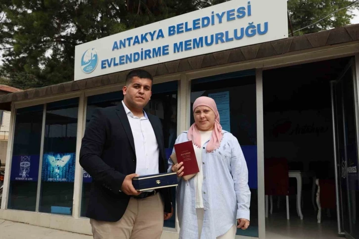 Hataylı tır şoförü aşkını 2 bin 216 km uzaklıktaki Ukrayna’da buldu
