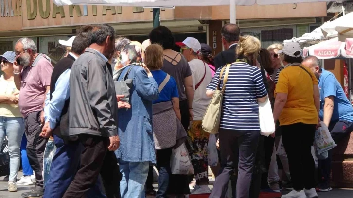 Havalar birden ısındı, uzmanından şeker hastalarına ’böbrek yetmezliği’ uyarısı
