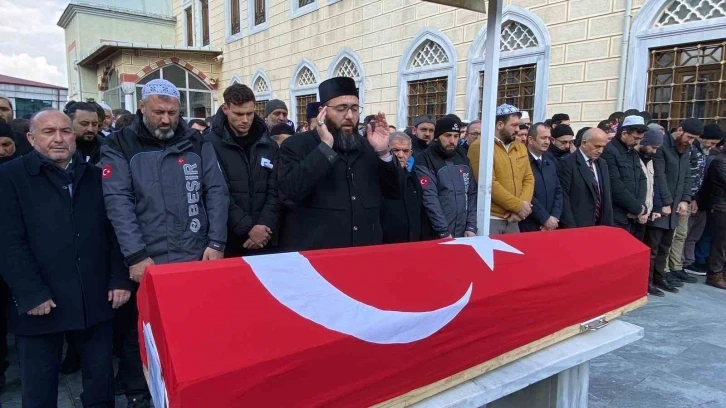 Hayat kurtarmaya gittiği Kahramanmaraş’ta kalp krizi geçirmişti, Metin Doruklu’yu ekip arkadaşı anlattı