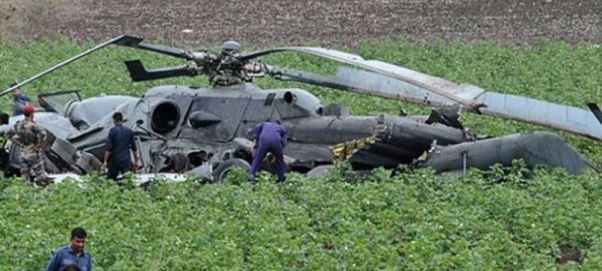 Moskova'da deniz uçağı ve helikopter çarpıştı