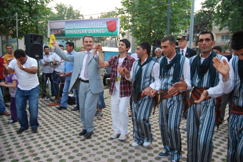 Hemşeri şenlikleri ertelendi