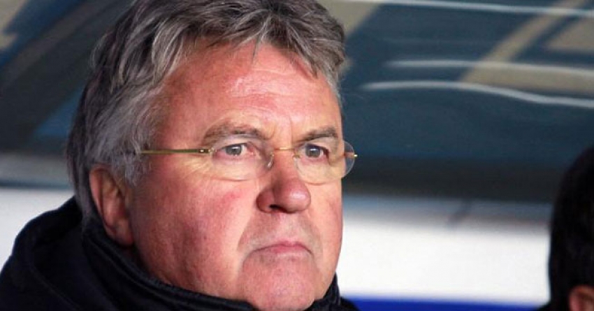 Chelsea'nin yeni potronu Guus Hiddink