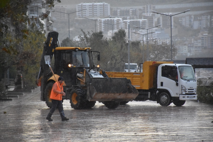 Gemlik’te fırtına seferberliği 