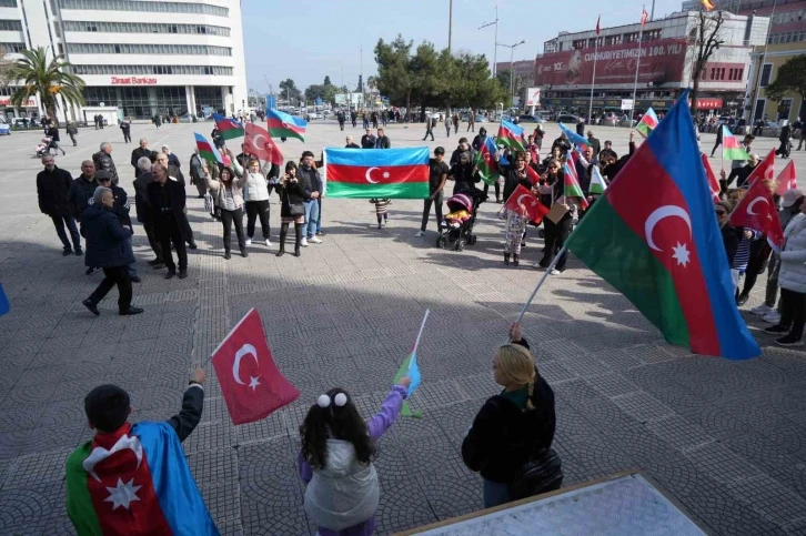 ’Hocalı Katliamı’nda hayatını kaybedenler anıldı
