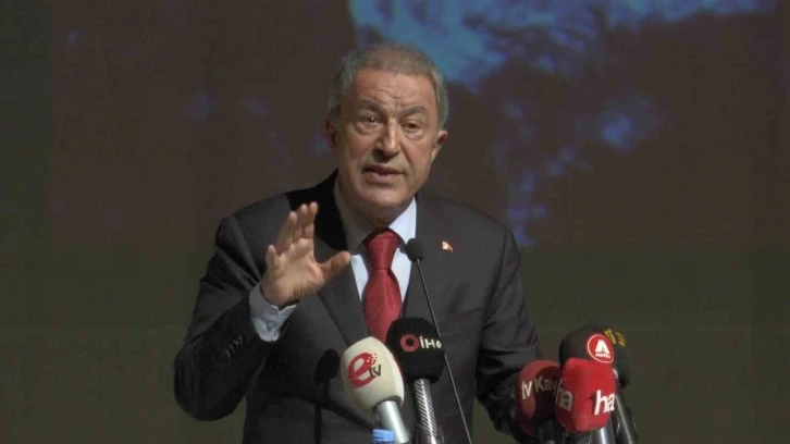 Hulusi Akar: “Filistin’de yaşanan savaş değil, soykırımdır”